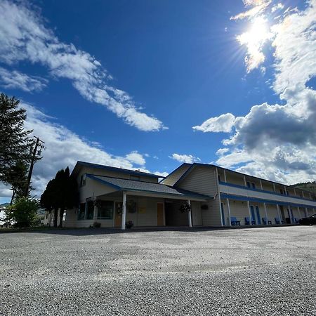 Y-5 Motel Barriere Экстерьер фото